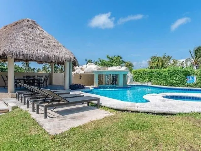 Holiday home Fabulosa Villa A 300 Metros De La Playa Cancun
